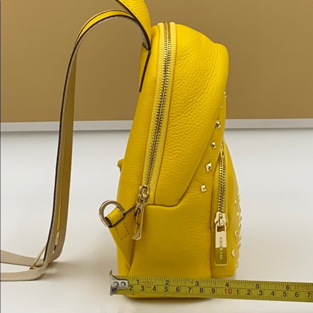 COPY - MICHAEL KORS ERIN SMALL CONVERTIBLE BACKPACK CITRS - Picture 6 of 16